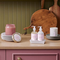 Magnolia Willow Statement Poured Candle